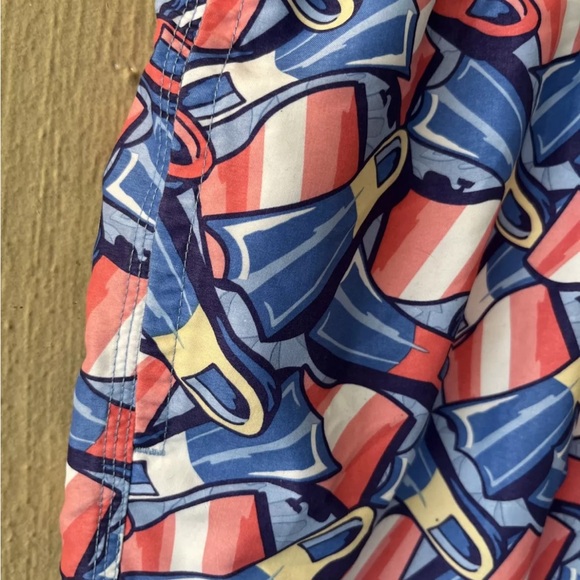 Vineyard Vines Linear Tropics Chappy Trunks Mens Medium Pink Blue Swim Shorts - Picture 3 of 9